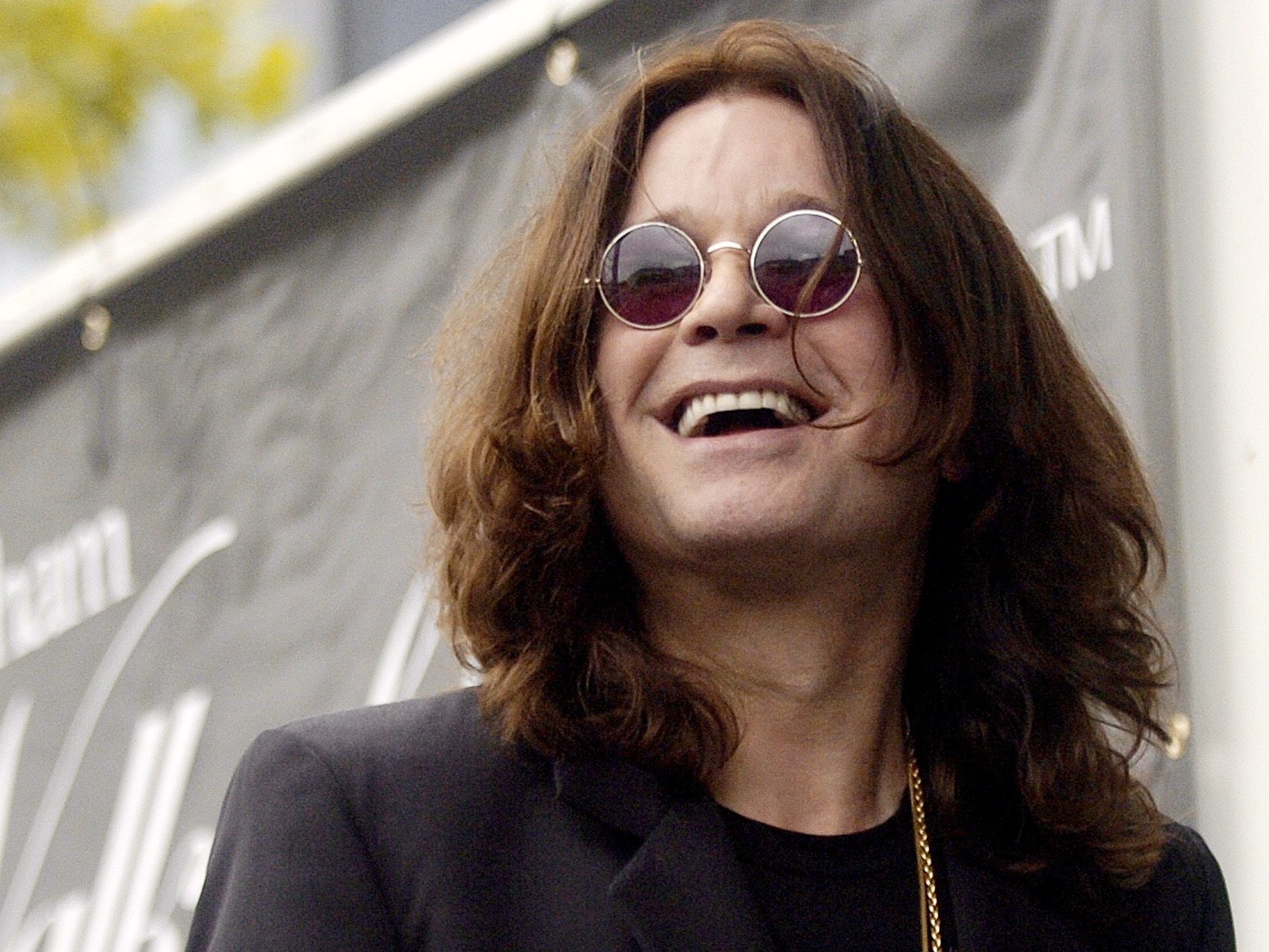 Оззи осборн видео. Ozzy Osbourne. Ozi ozbern. Оззи Осборна 2022. Оззи Осборн улыбается.